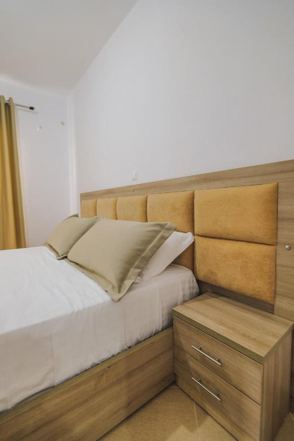 Near The Sea Apartments Nano Ксамил Екстериор снимка