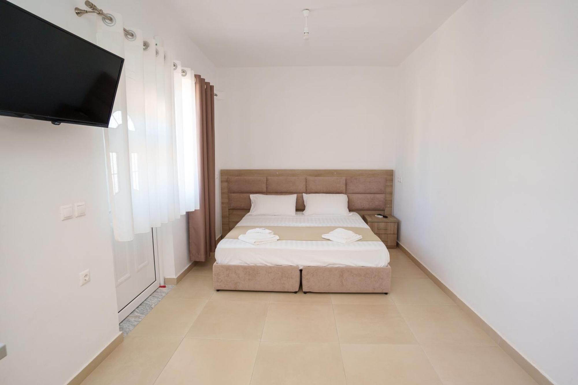 Near The Sea Apartments Nano Ксамил Екстериор снимка