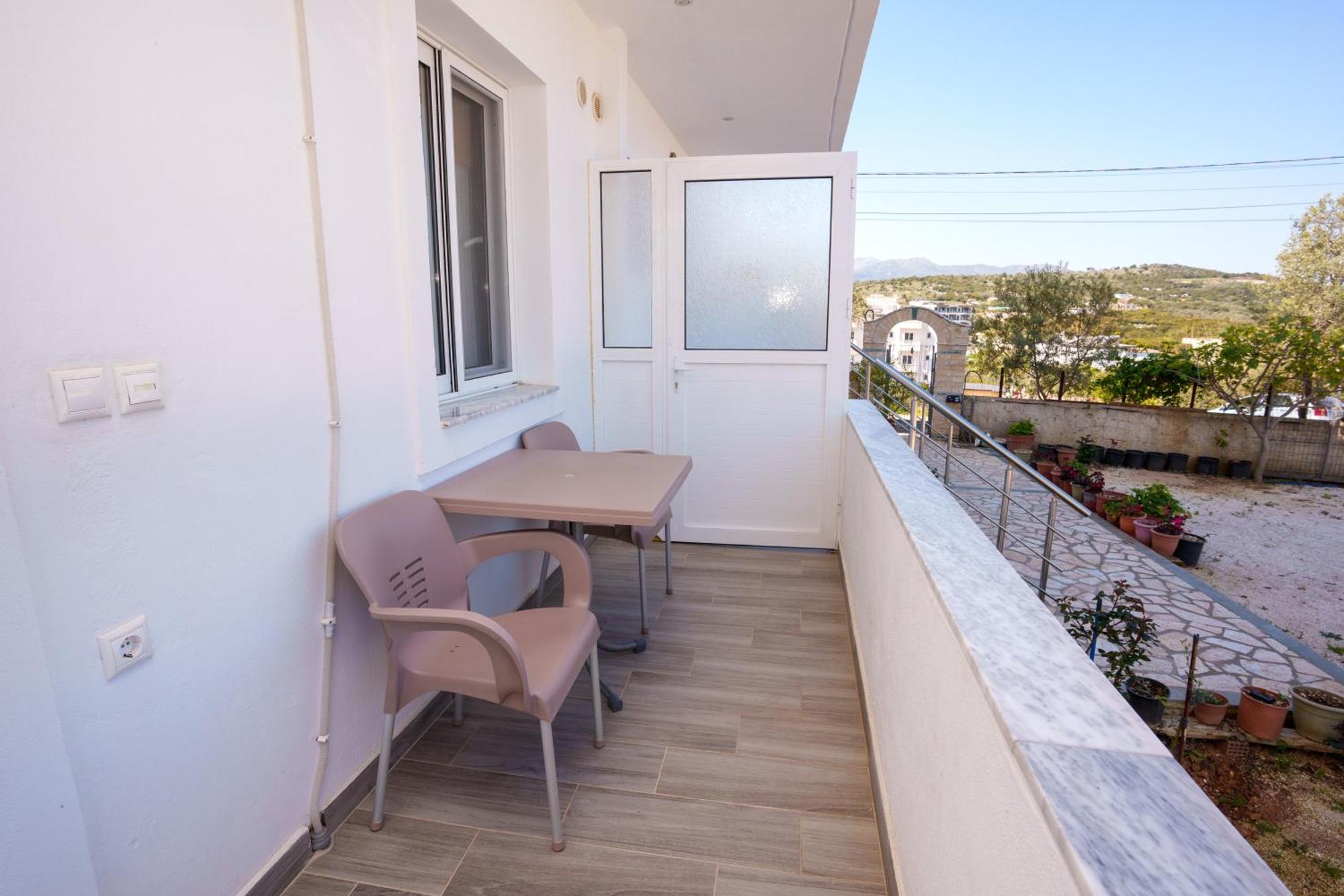 Near The Sea Apartments Nano Ксамил Екстериор снимка
