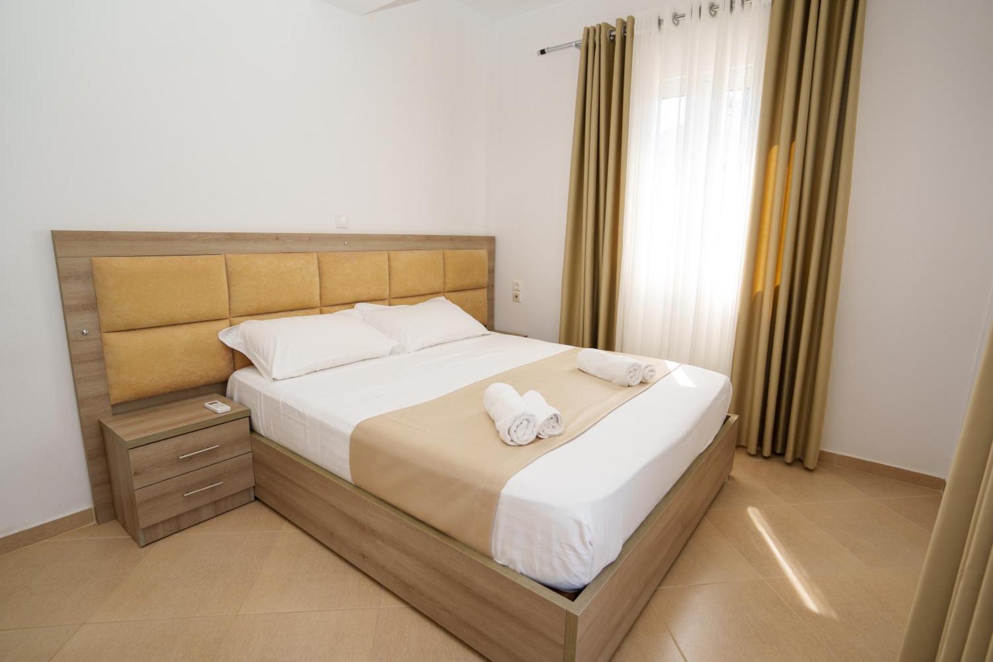 Near The Sea Apartments Nano Ксамил Екстериор снимка