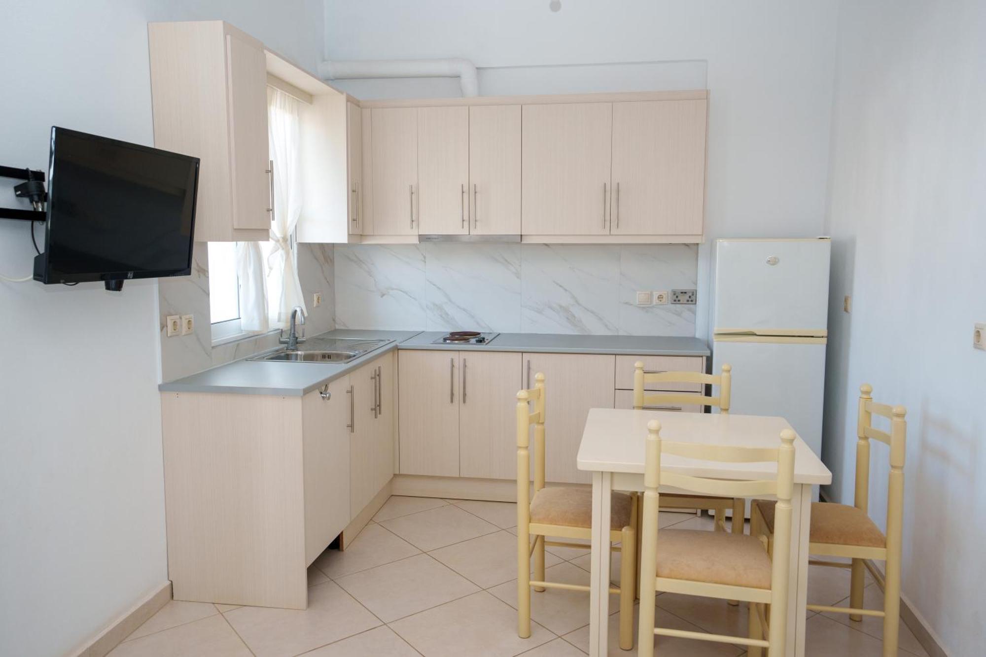 Near The Sea Apartments Nano Ксамил Екстериор снимка