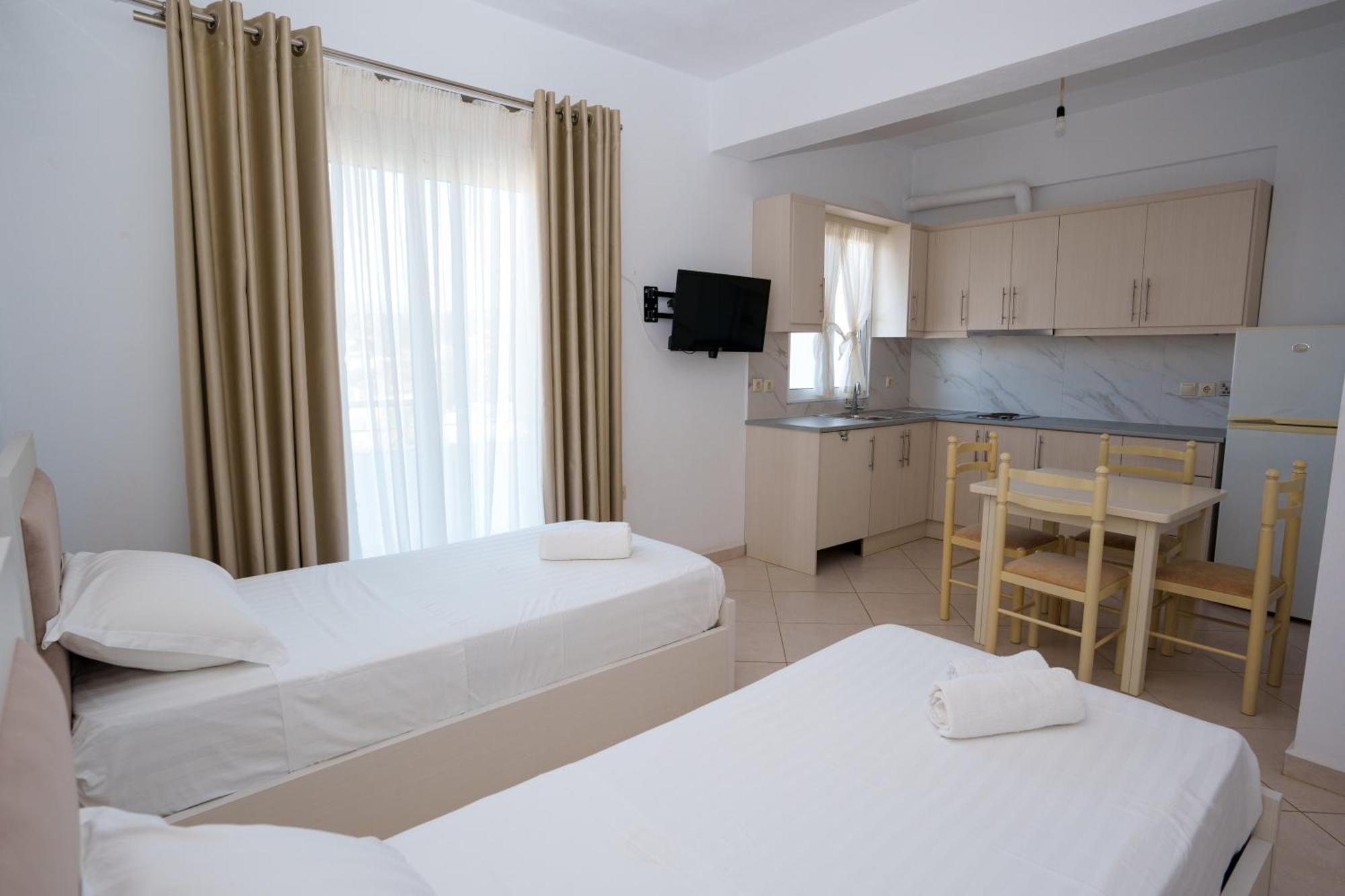 Near The Sea Apartments Nano Ксамил Екстериор снимка
