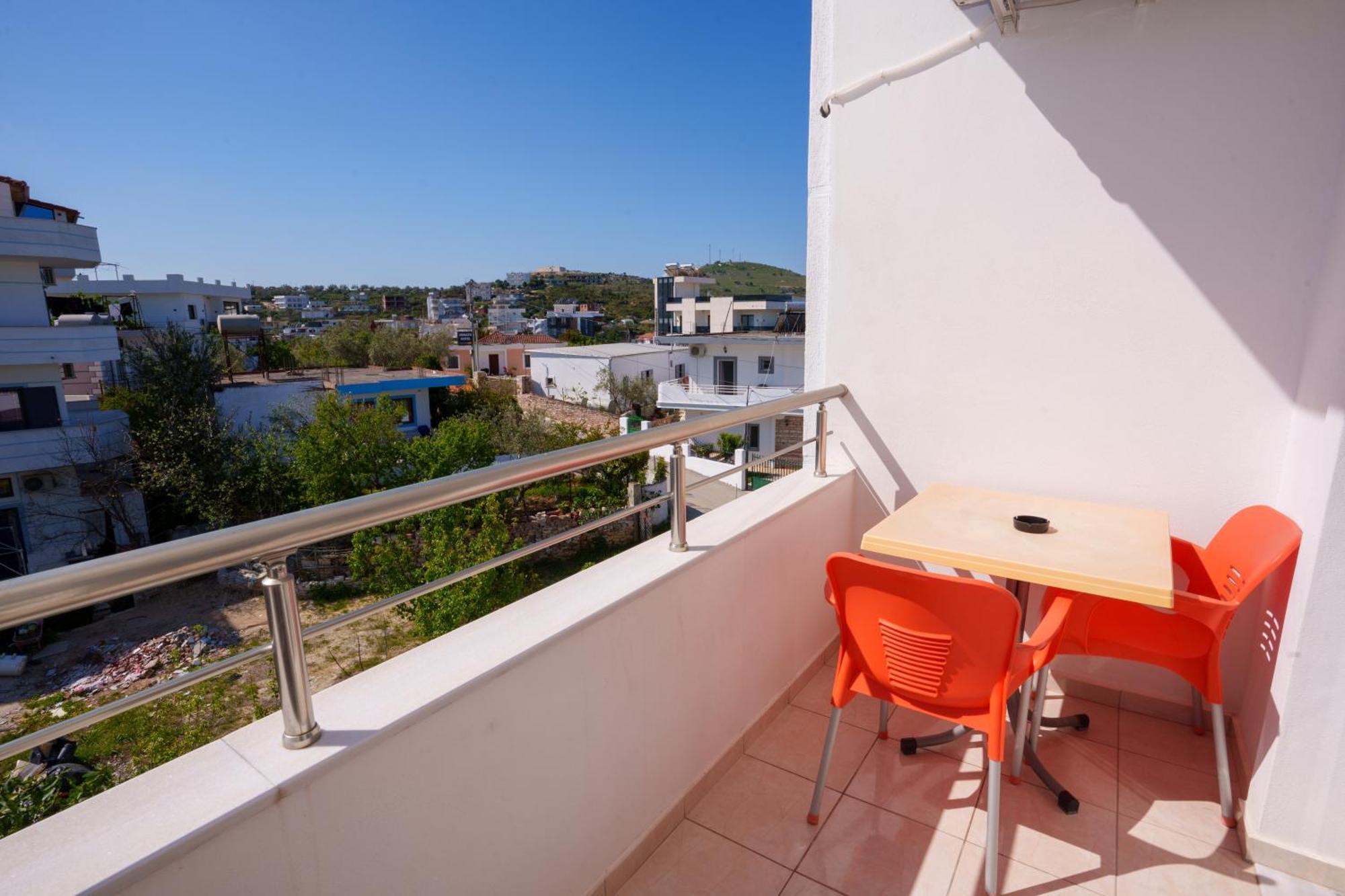 Near The Sea Apartments Nano Ксамил Екстериор снимка