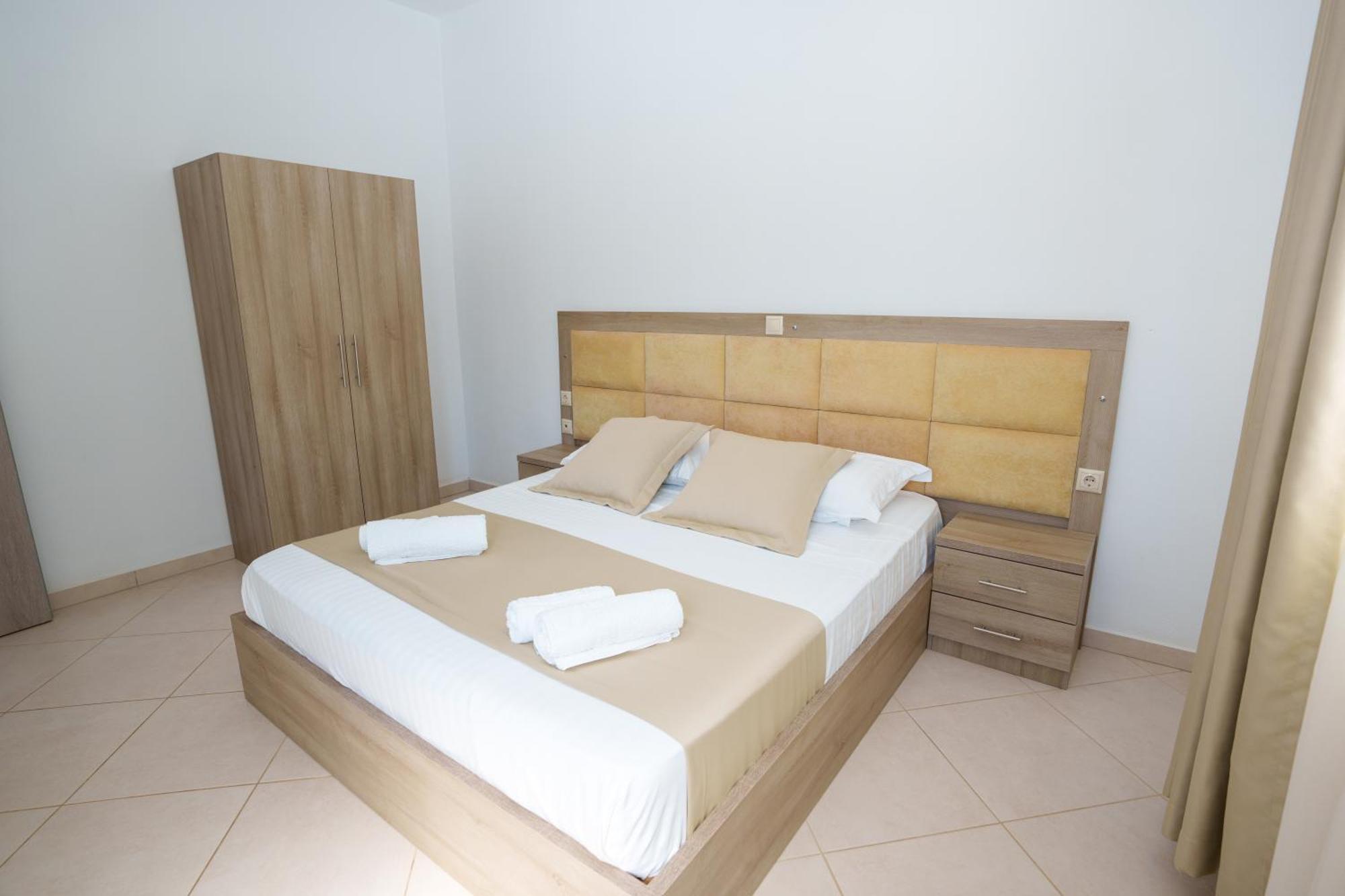 Near The Sea Apartments Nano Ксамил Екстериор снимка