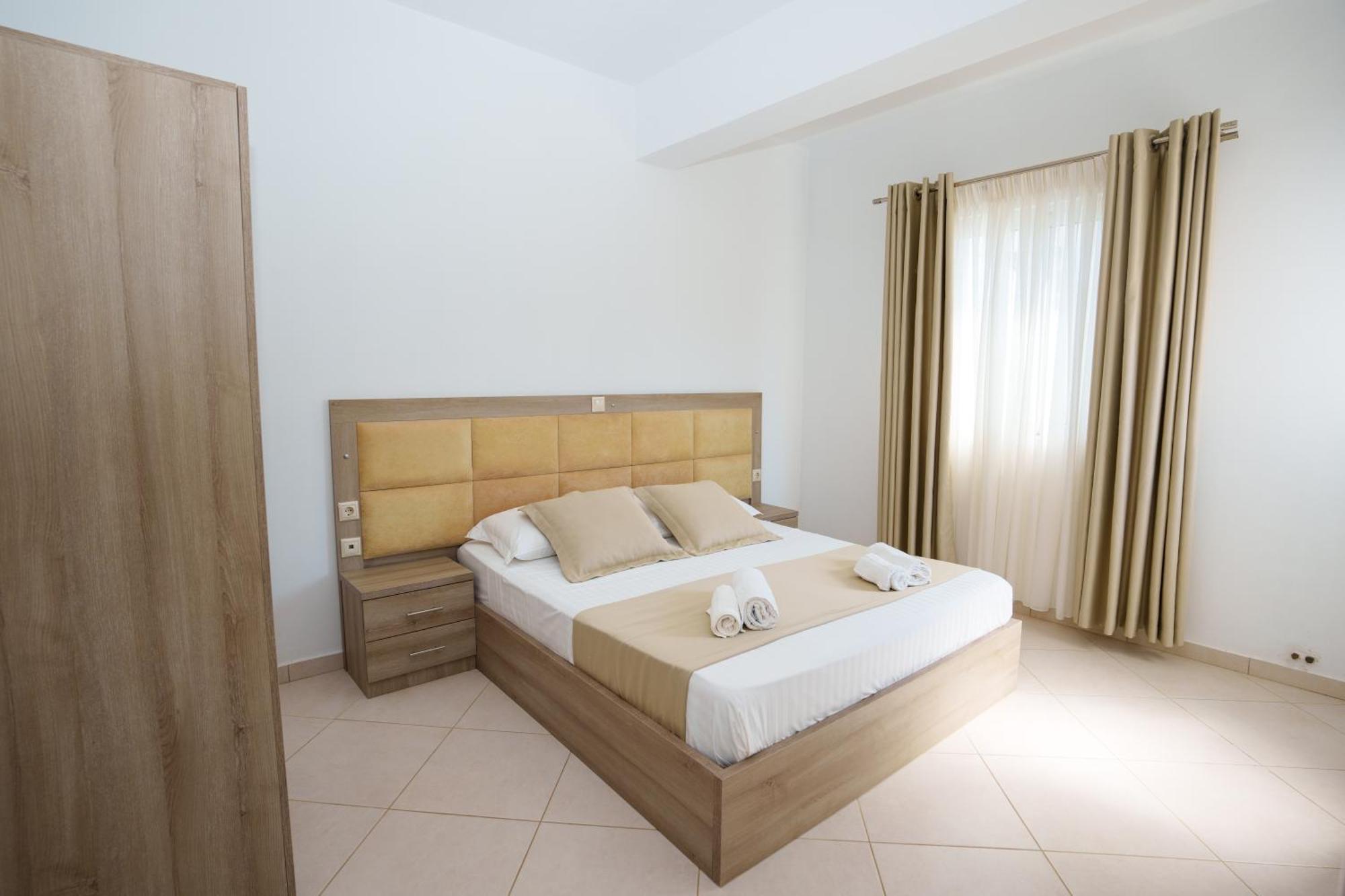 Near The Sea Apartments Nano Ксамил Екстериор снимка