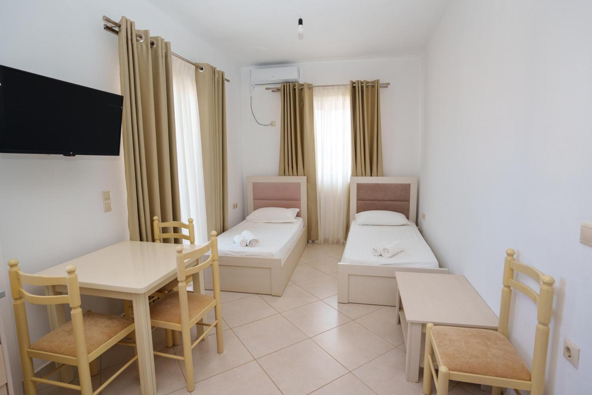 Near The Sea Apartments Nano Ксамил Екстериор снимка