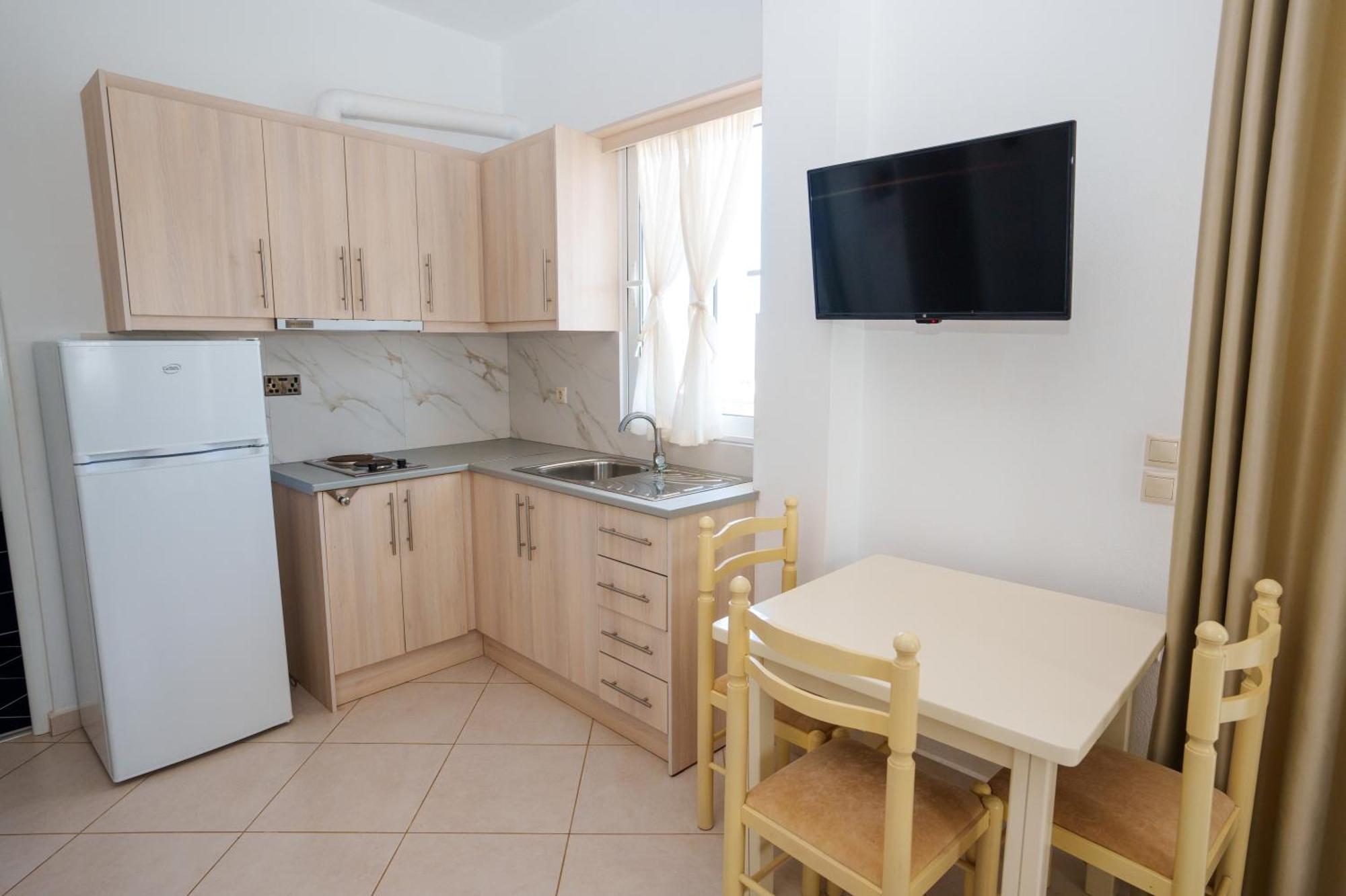 Near The Sea Apartments Nano Ксамил Екстериор снимка