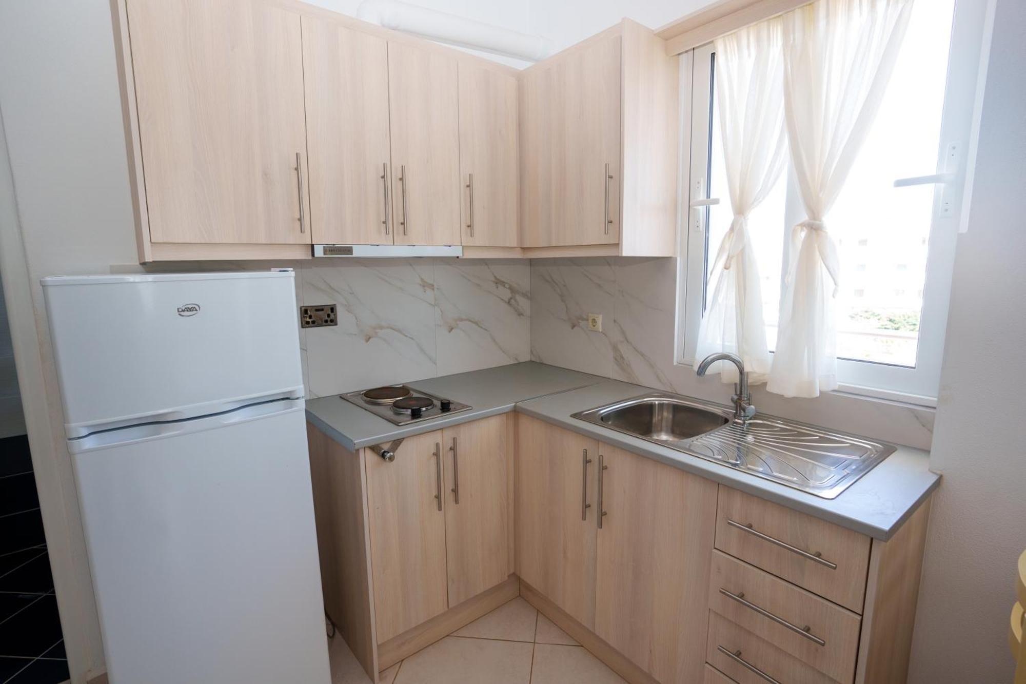 Near The Sea Apartments Nano Ксамил Екстериор снимка