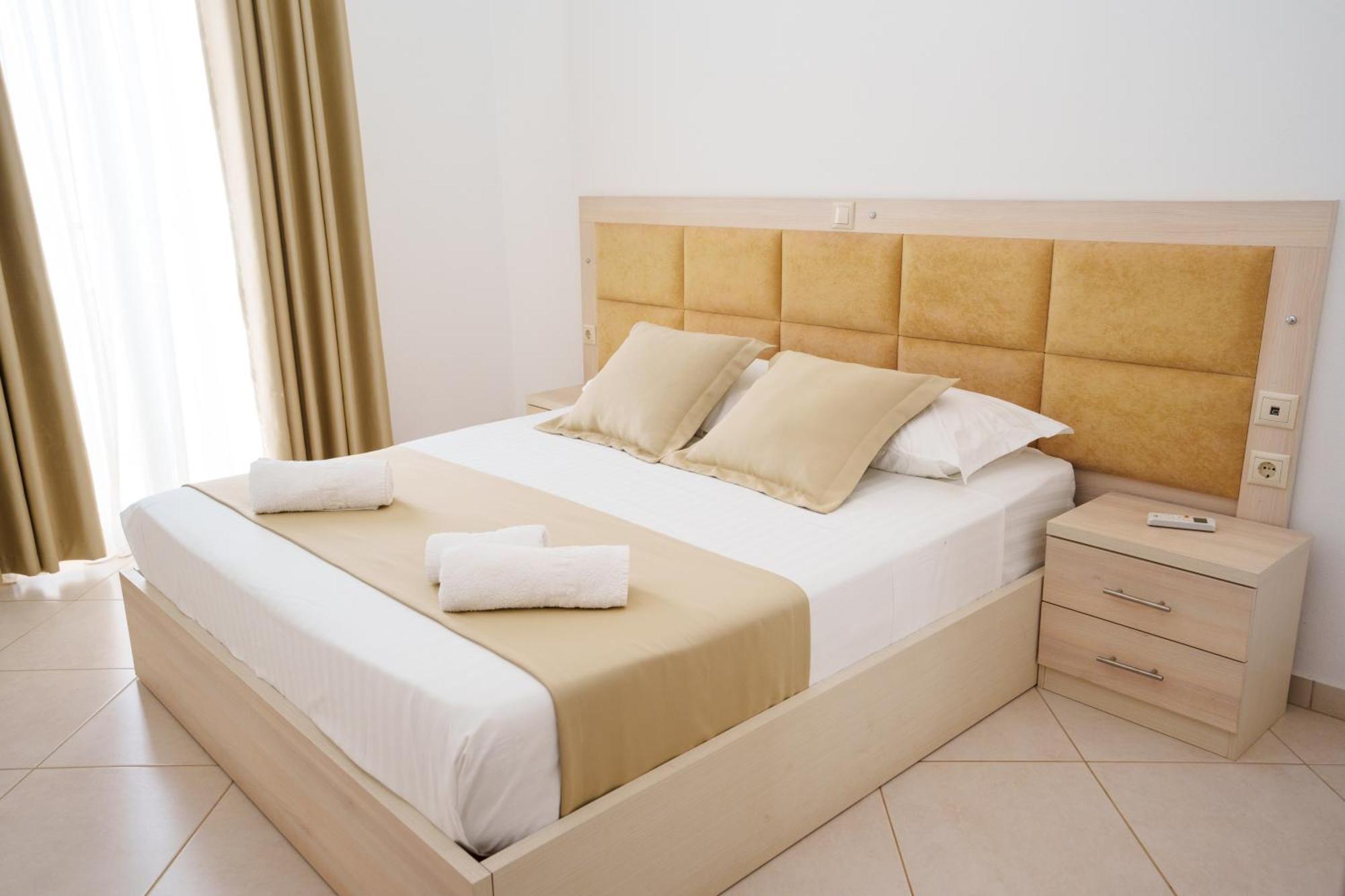 Near The Sea Apartments Nano Ксамил Екстериор снимка
